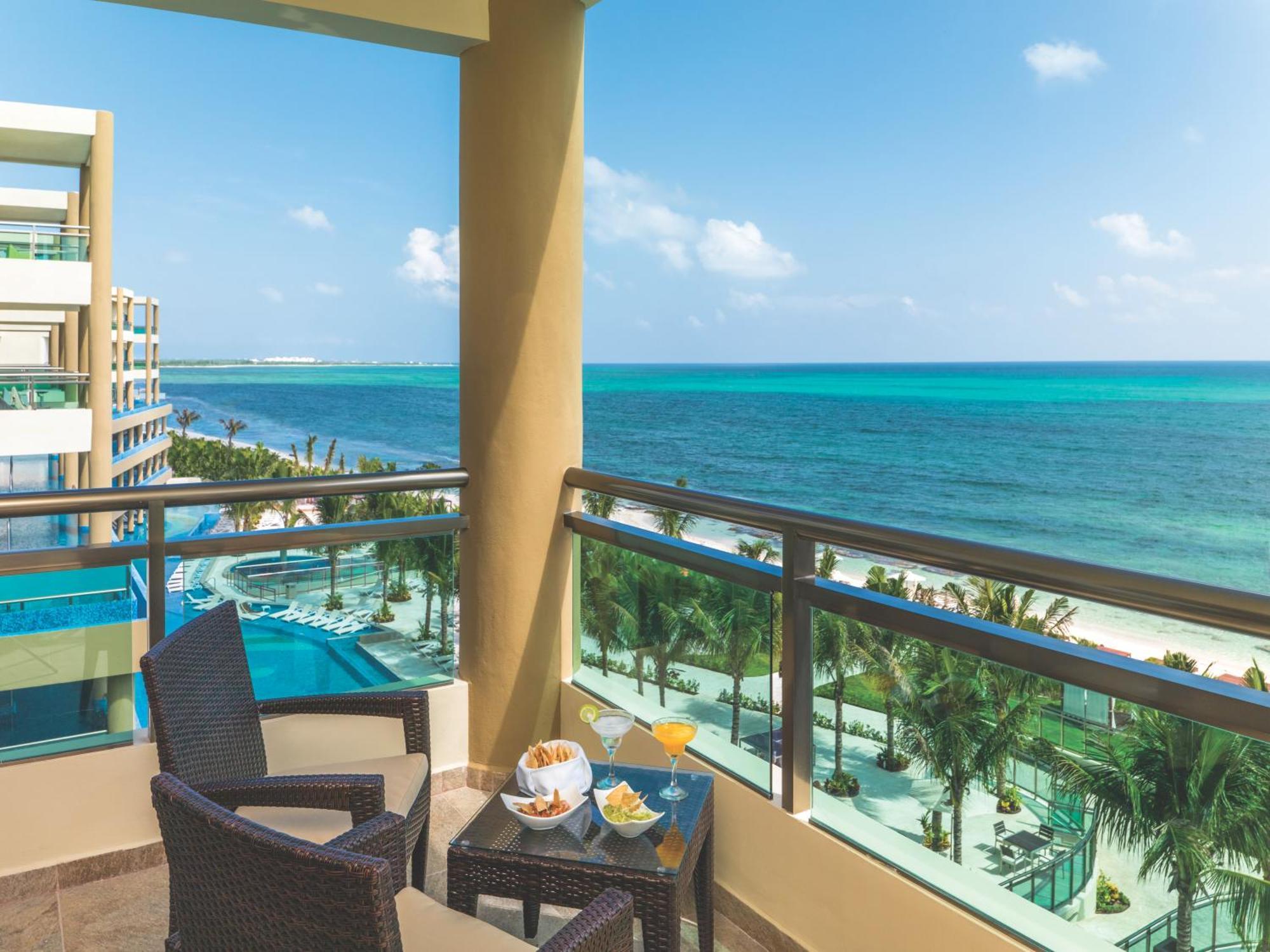 Generations Riviera Maya Family Resort Catamaran, Water Park & More Inclusive Puerto Morelos Bagian luar foto