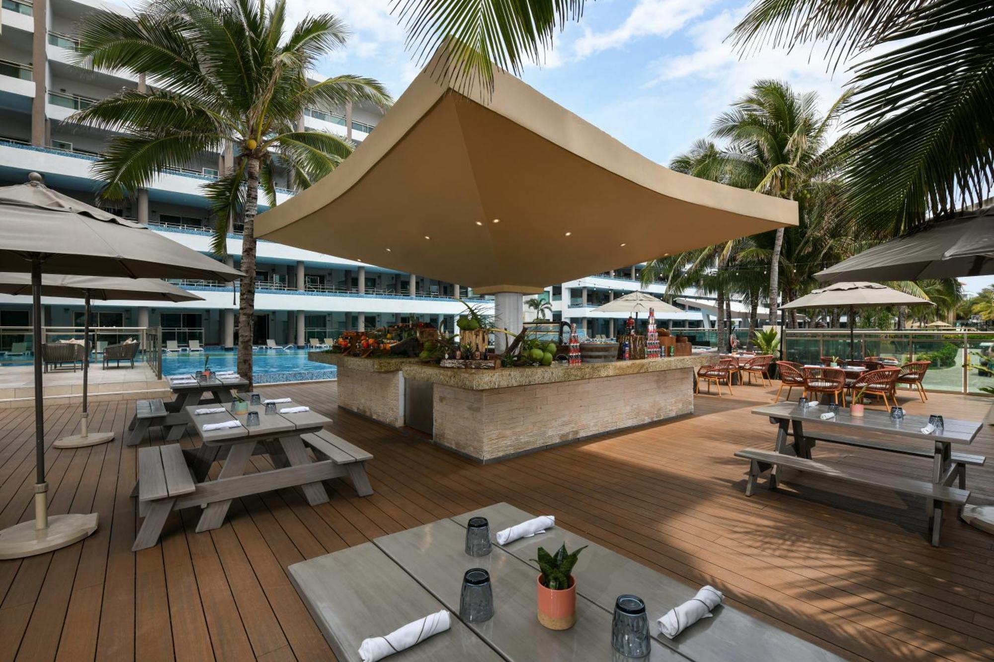 Generations Riviera Maya Family Resort Catamaran, Water Park & More Inclusive Puerto Morelos Bagian luar foto
