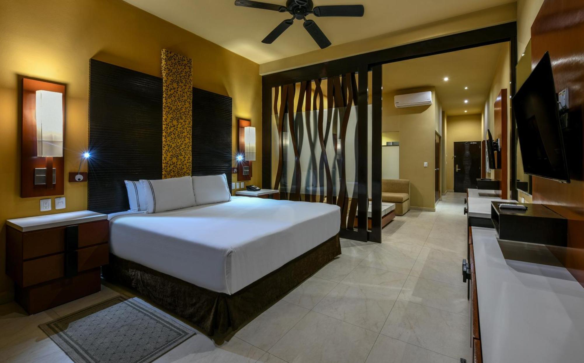 Generations Riviera Maya Family Resort Catamaran, Water Park & More Inclusive Puerto Morelos Bagian luar foto